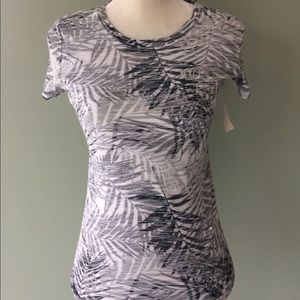 Aeropostale fern tee